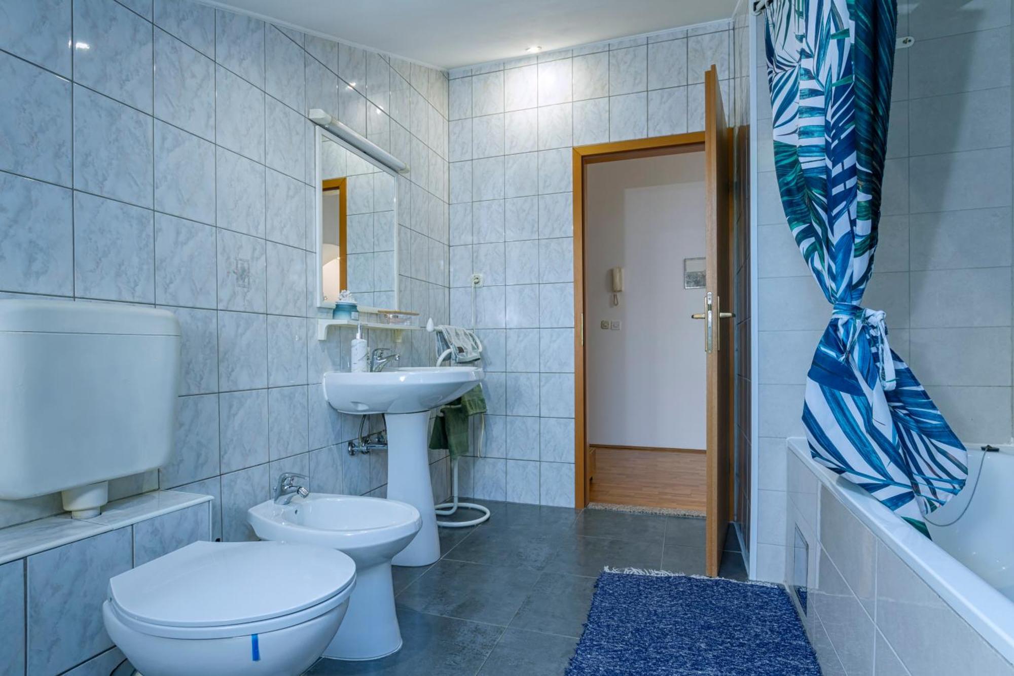 Amu Apartment Пула Екстериор снимка